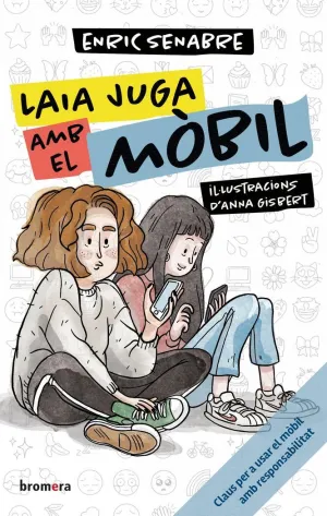 LAIA JUGA AMB EL MÒBIL